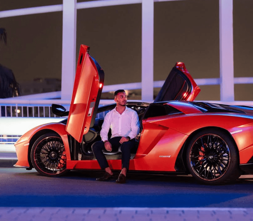 Fundador do Grupo Flowers